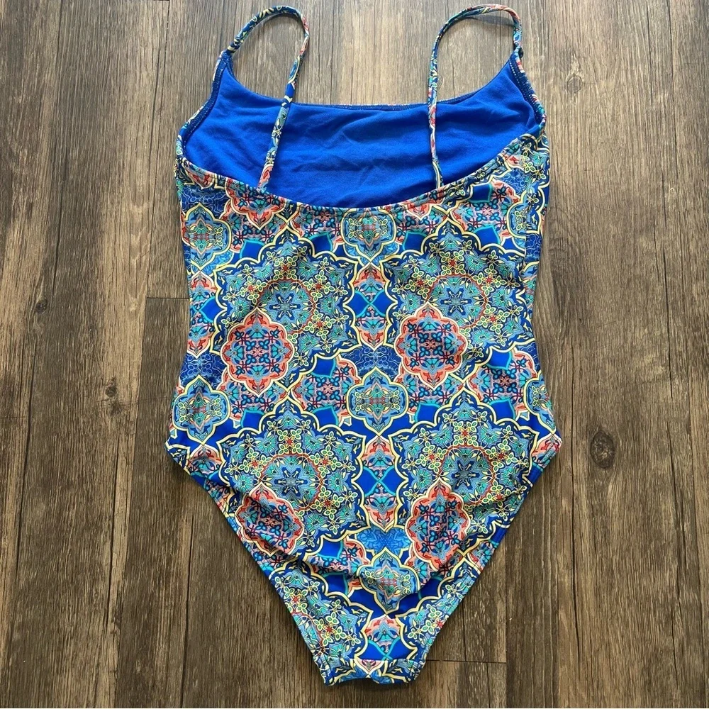 Swim Systems Blue Pattern One Pc Swimsuit Lined Bra Bathing Suit Pool Stretch M